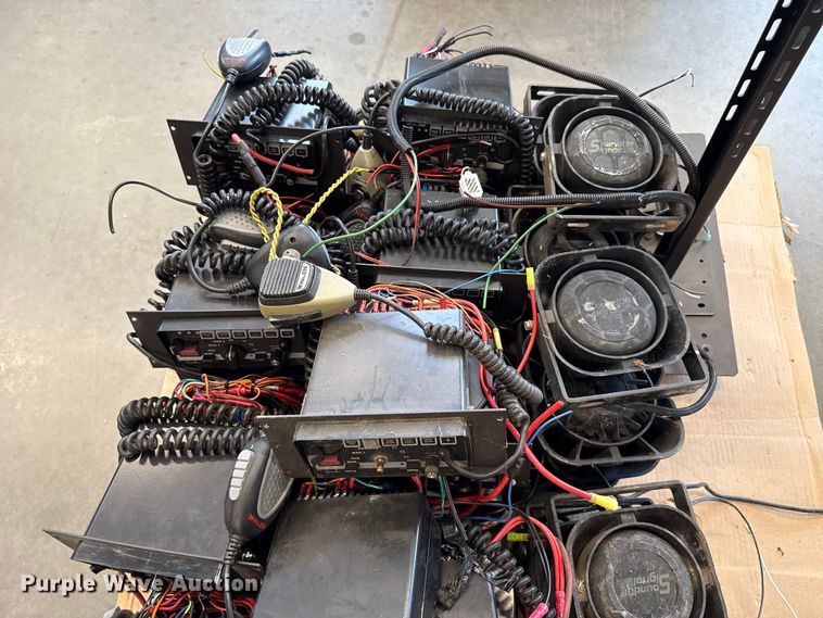 image for item ES5518 Police equipment