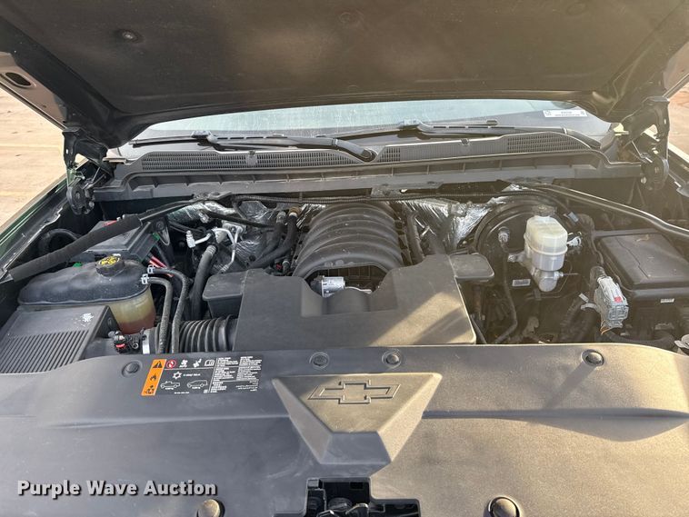 image for item ES5526 2018 Chevrolet Silverado 1500 Ext. Cab pickup truck