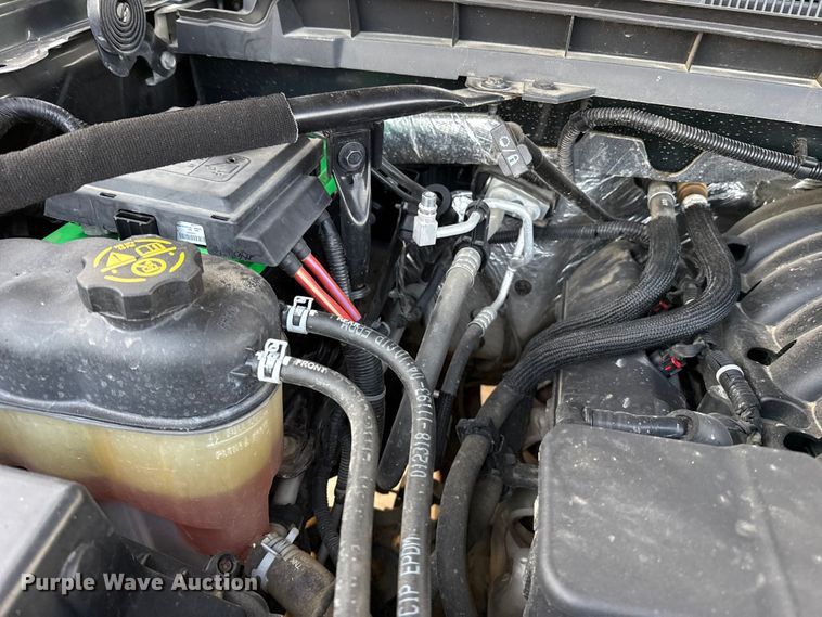 image for item ES5526 2018 Chevrolet Silverado 1500 Ext. Cab pickup truck