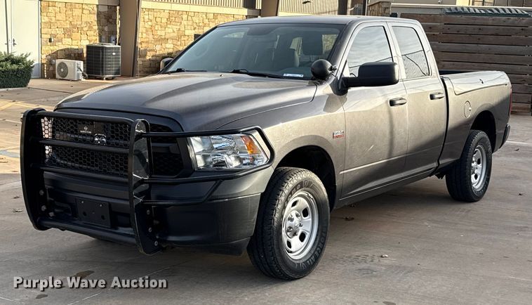 image for item ES5527 2019 RAM 1500 Ext. Cab pickup truck