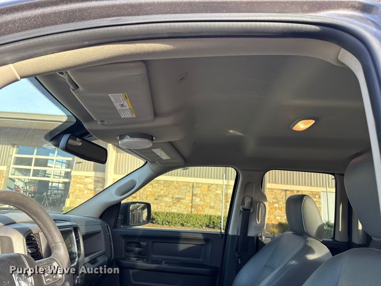 image for item ES5527 2019 RAM 1500 Ext. Cab pickup truck