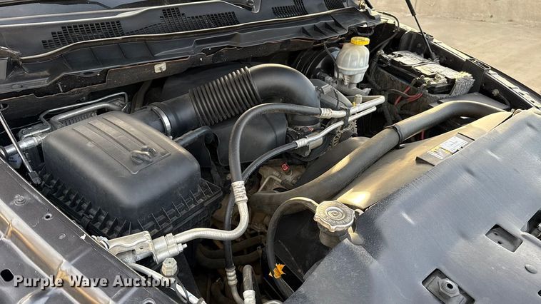 image for item ES5527 2019 RAM 1500 Ext. Cab pickup truck