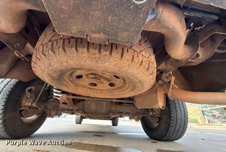 image for item ES5528 2019 RAM 1500 Ext. Cab pickup truck