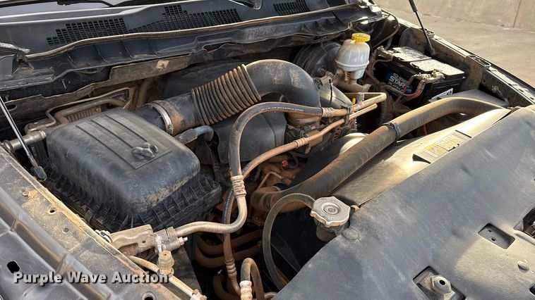 image for item ES5528 2019 RAM 1500 Ext. Cab pickup truck