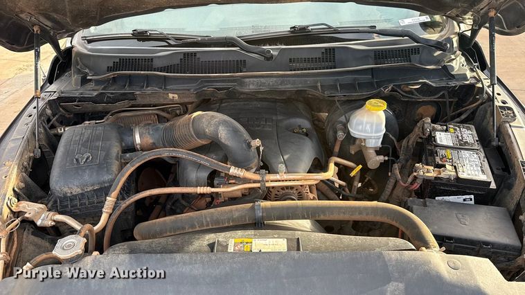 image for item ES5528 2019 RAM 1500 Ext. Cab pickup truck