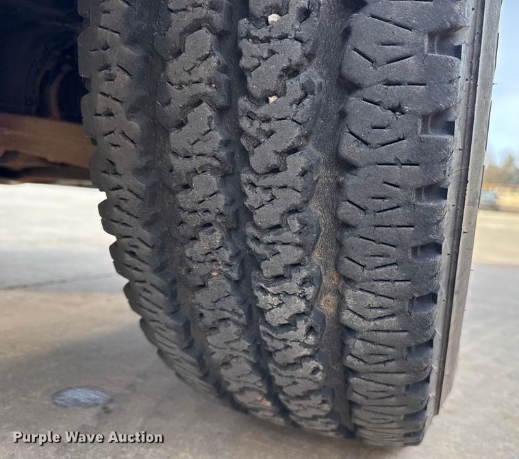 image for item ES5528 2019 RAM 1500 Ext. Cab pickup truck