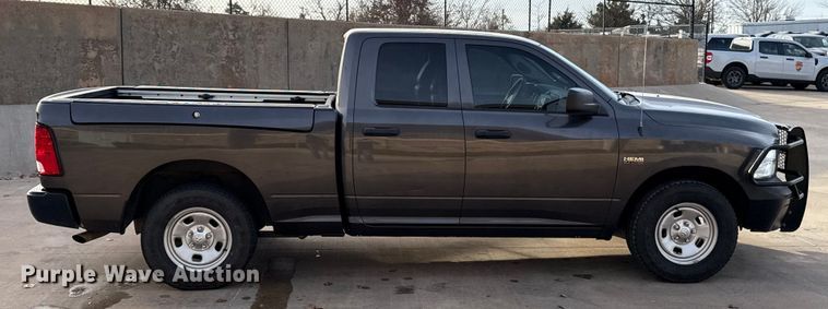 image for item ES5529 2019 RAM 1500 Ext. Cab pickup truck