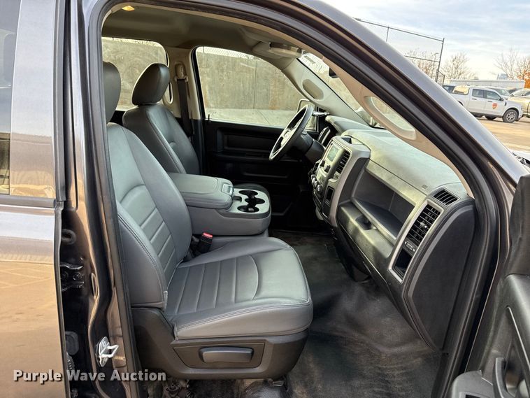 image for item ES5529 2019 RAM 1500 Ext. Cab pickup truck