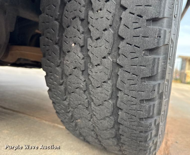 image for item ES5529 2019 RAM 1500 Ext. Cab pickup truck