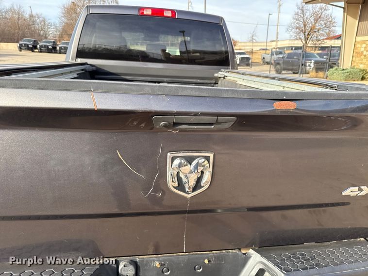 image for item ES5530 2020 RAM 1500 Ext. Cab pickup truck