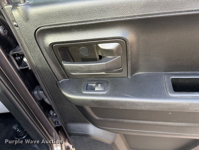 image for item ES5530 2020 RAM 1500 Ext. Cab pickup truck