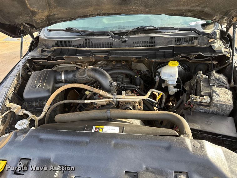 image for item ES5530 2020 RAM 1500 Ext. Cab pickup truck