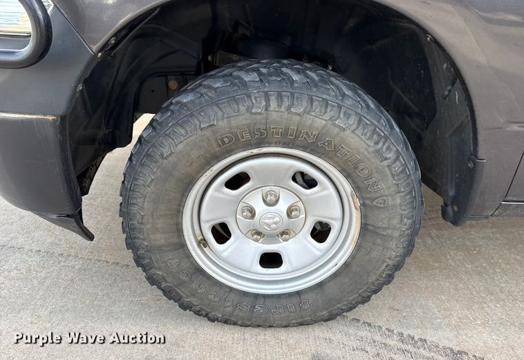 image for item ES5530 2020 RAM 1500 Ext. Cab pickup truck