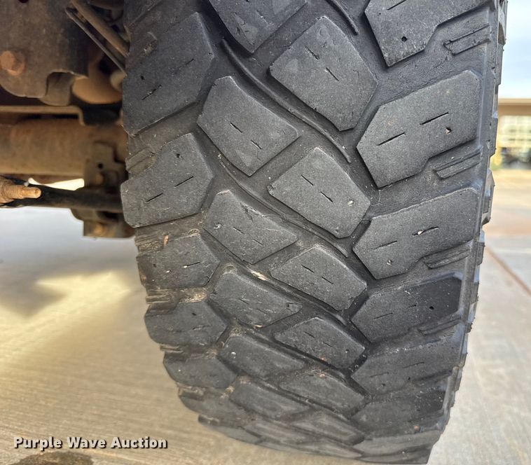 image for item ES5530 2020 RAM 1500 Ext. Cab pickup truck