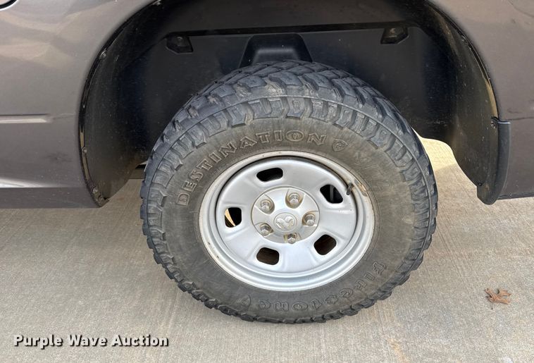 image for item ES5530 2020 RAM 1500 Ext. Cab pickup truck