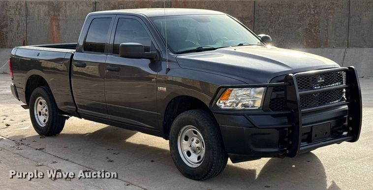 image for item ES5531 2019 RAM 1500 Ext. Cab pickup truck