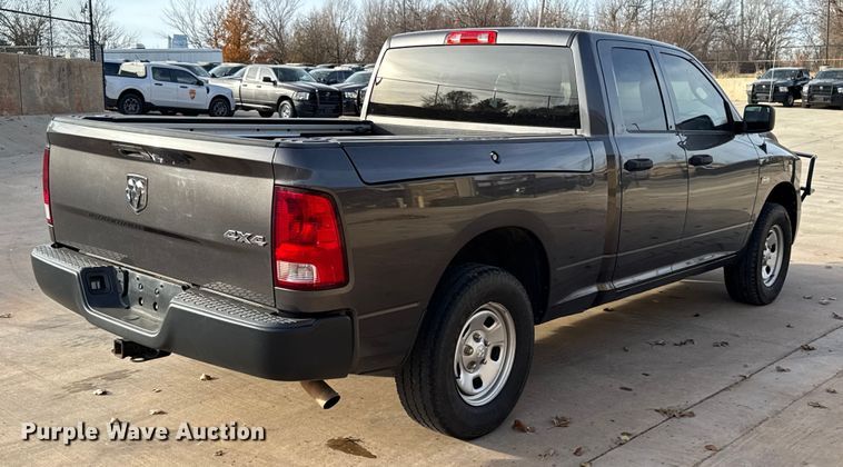 image for item ES5531 2019 RAM 1500 Ext. Cab pickup truck