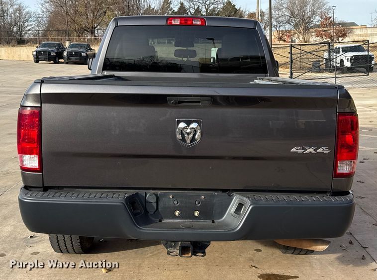 image for item ES5531 2019 RAM 1500 Ext. Cab pickup truck