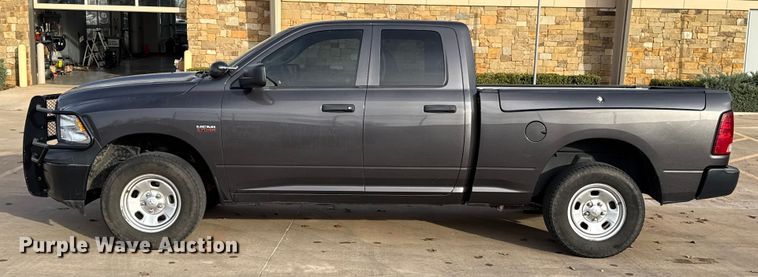 image for item ES5531 2019 RAM 1500 Ext. Cab pickup truck