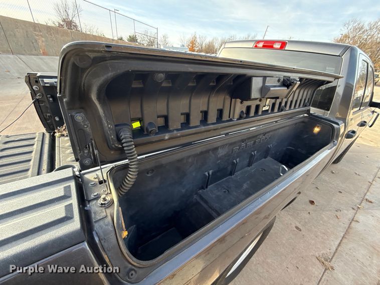 image for item ES5531 2019 RAM 1500 Ext. Cab pickup truck