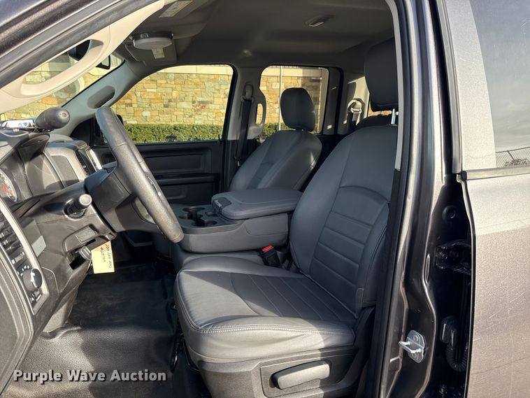 image for item ES5531 2019 RAM 1500 Ext. Cab pickup truck