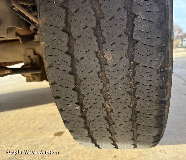 image for item ES5531 2019 RAM 1500 Ext. Cab pickup truck