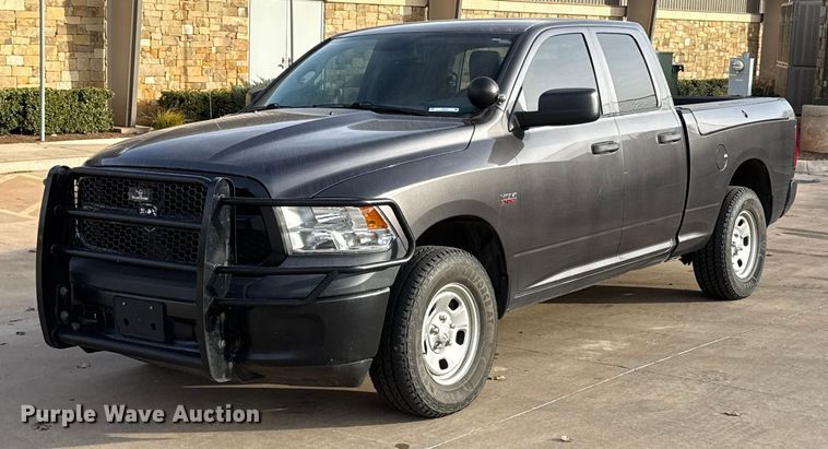 image for item ES5532 2020 RAM  1500 Ext. Cab pickup truck