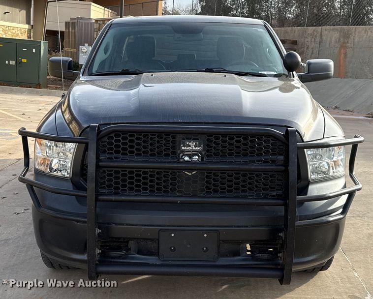 image for item ES5532 2020 RAM  1500 Ext. Cab pickup truck