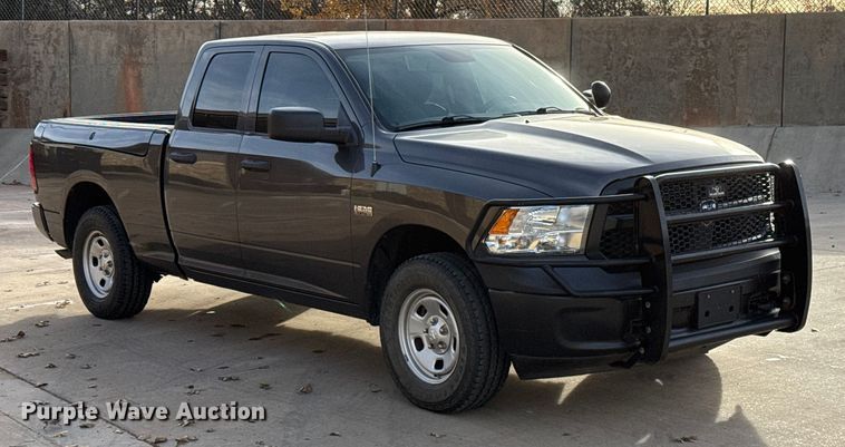 image for item ES5532 2020 RAM  1500 Ext. Cab pickup truck