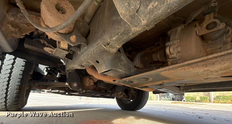 image for item ES5532 2020 RAM  1500 Ext. Cab pickup truck