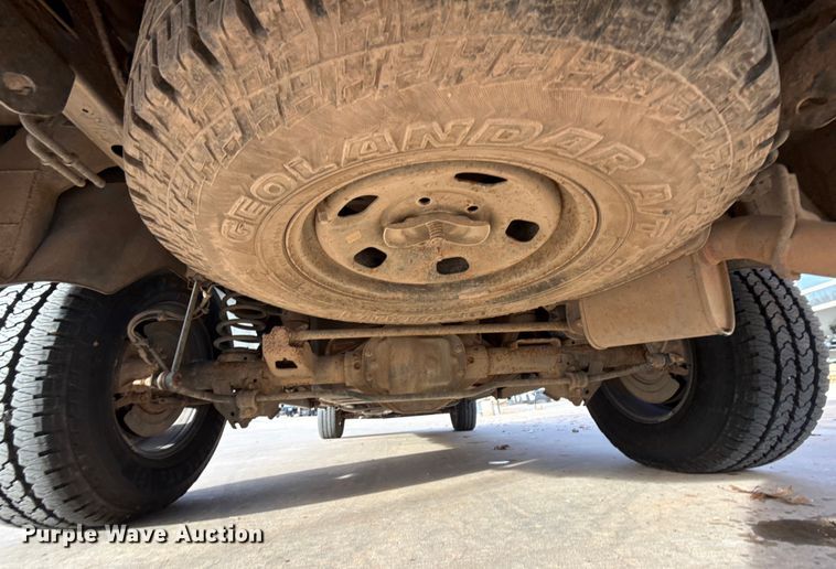 image for item ES5532 2020 RAM  1500 Ext. Cab pickup truck