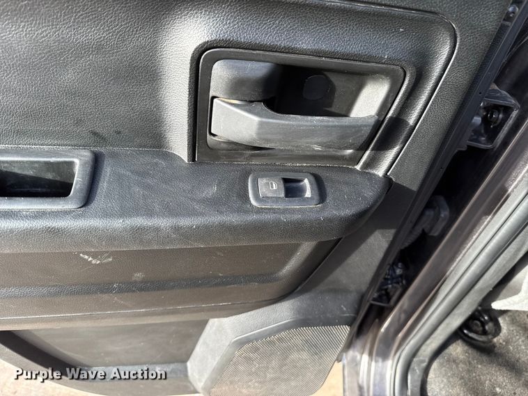 image for item ES5532 2020 RAM  1500 Ext. Cab pickup truck