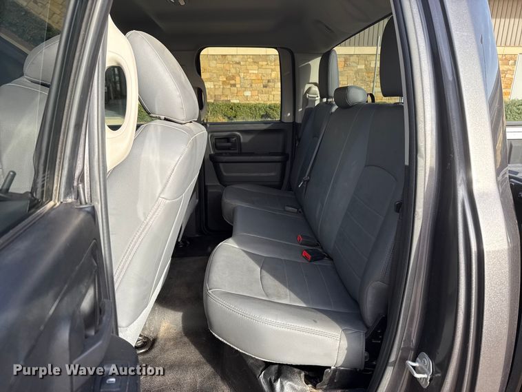 image for item ES5532 2020 RAM  1500 Ext. Cab pickup truck