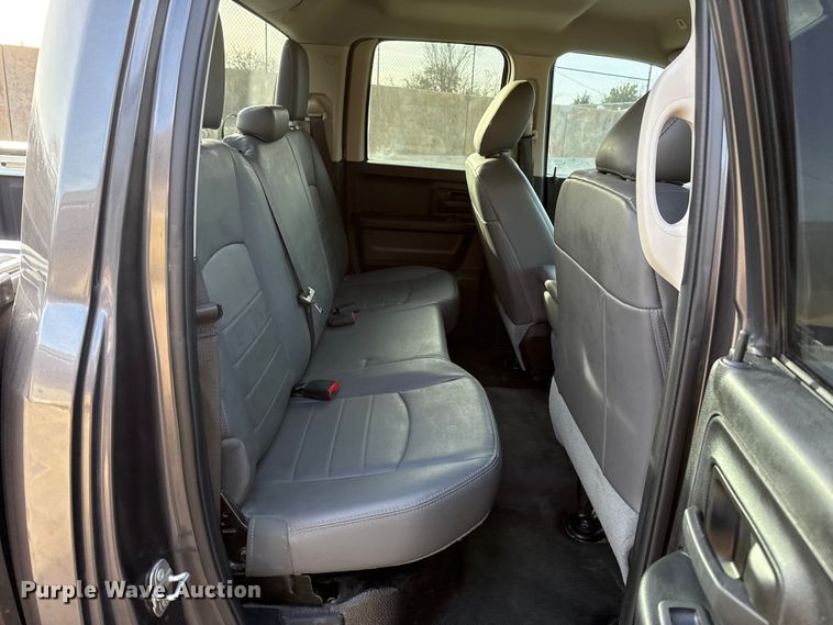 image for item ES5532 2020 RAM  1500 Ext. Cab pickup truck