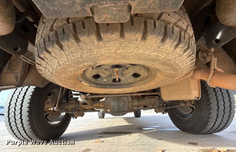 image for item ES5533 2019 RAM 1500 Ext. Cab pickup truck