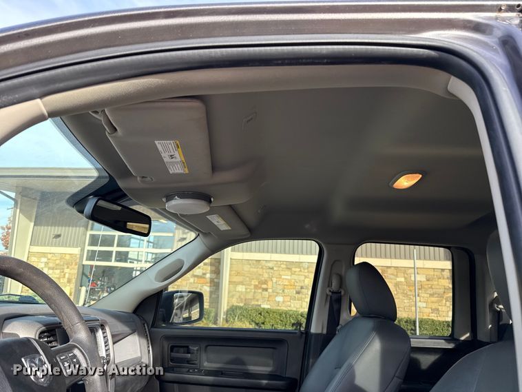 image for item ES5533 2019 RAM 1500 Ext. Cab pickup truck