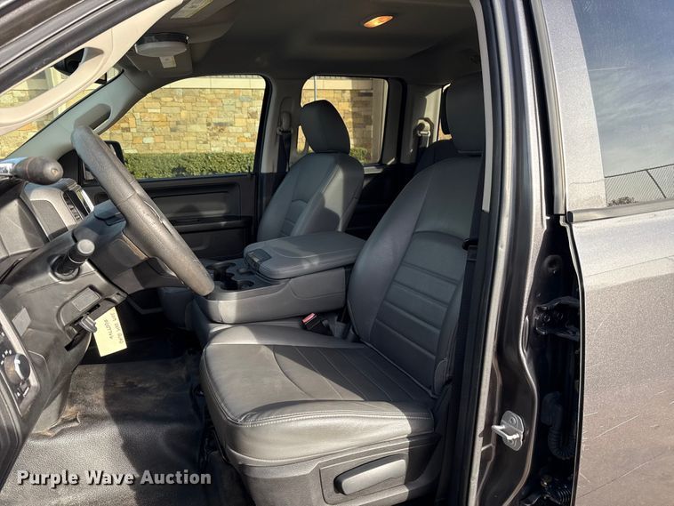 image for item ES5533 2019 RAM 1500 Ext. Cab pickup truck