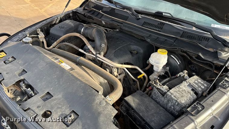 image for item ES5533 2019 RAM 1500 Ext. Cab pickup truck