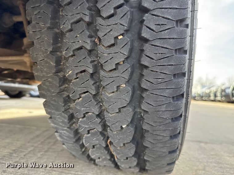 image for item ES5533 2019 RAM 1500 Ext. Cab pickup truck