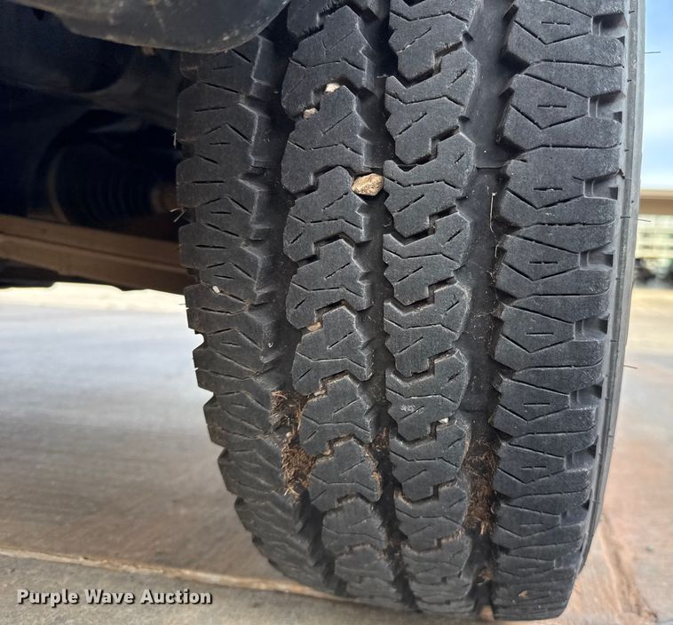 image for item ES5533 2019 RAM 1500 Ext. Cab pickup truck