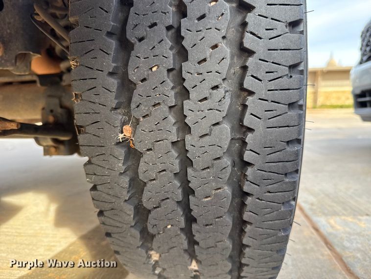 image for item ES5533 2019 RAM 1500 Ext. Cab pickup truck