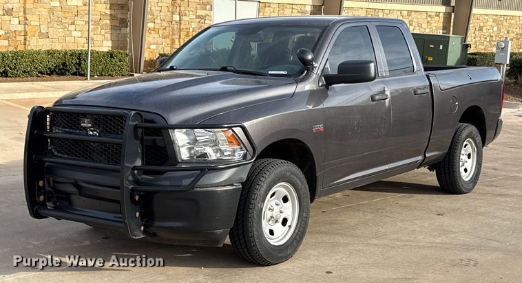 image for item ES5534 2019 RAM  1500 Ext. Cab pickup truck