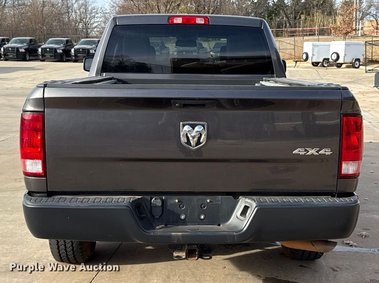 image for item ES5534 2019 RAM  1500 Ext. Cab pickup truck