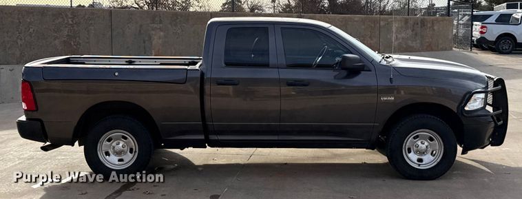 image for item ES5534 2019 RAM  1500 Ext. Cab pickup truck