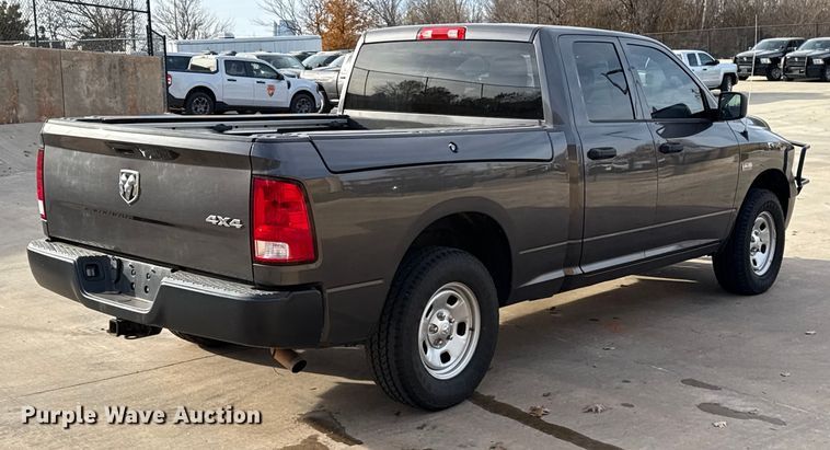 image for item ES5534 2019 RAM  1500 Ext. Cab pickup truck