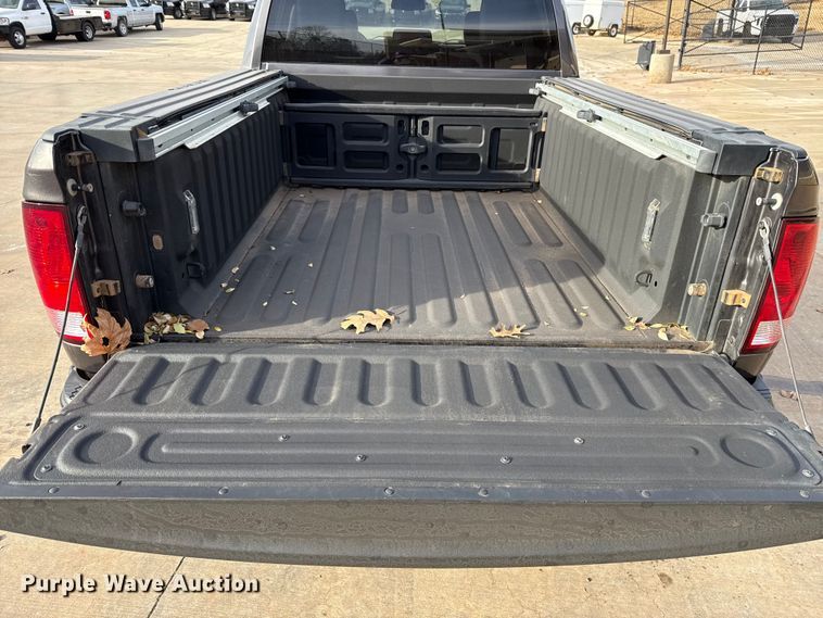 image for item ES5534 2019 RAM  1500 Ext. Cab pickup truck