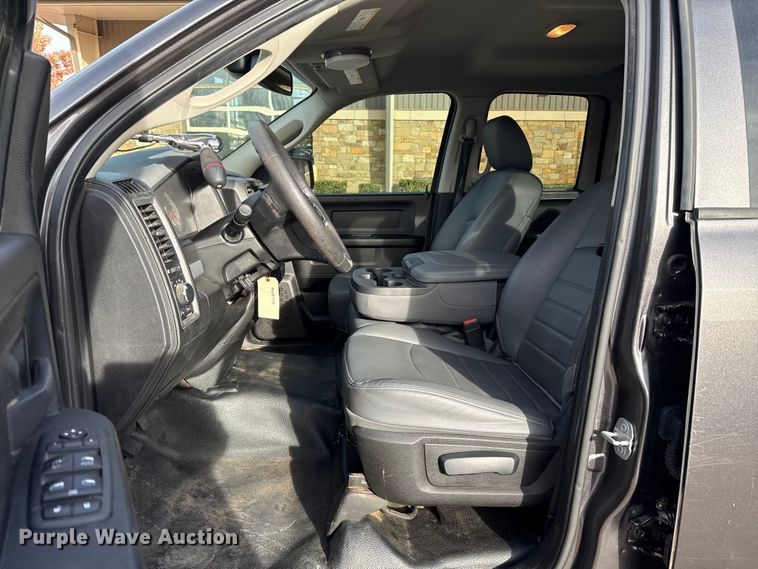 image for item ES5534 2019 RAM  1500 Ext. Cab pickup truck