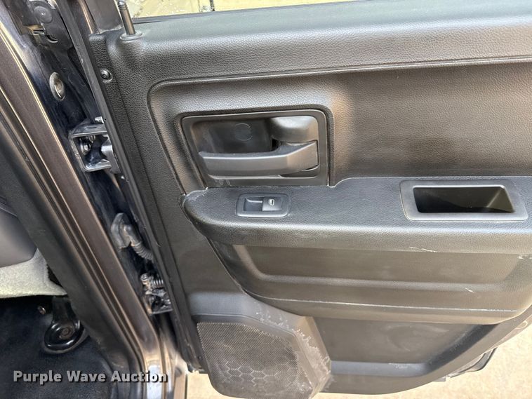 image for item ES5534 2019 RAM  1500 Ext. Cab pickup truck