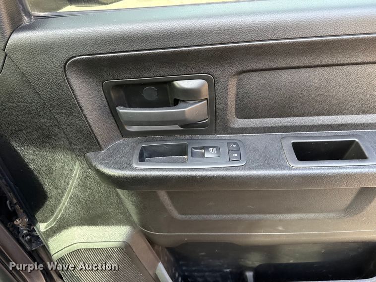 image for item ES5534 2019 RAM  1500 Ext. Cab pickup truck