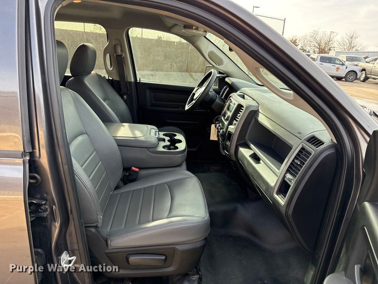 image for item ES5534 2019 RAM  1500 Ext. Cab pickup truck